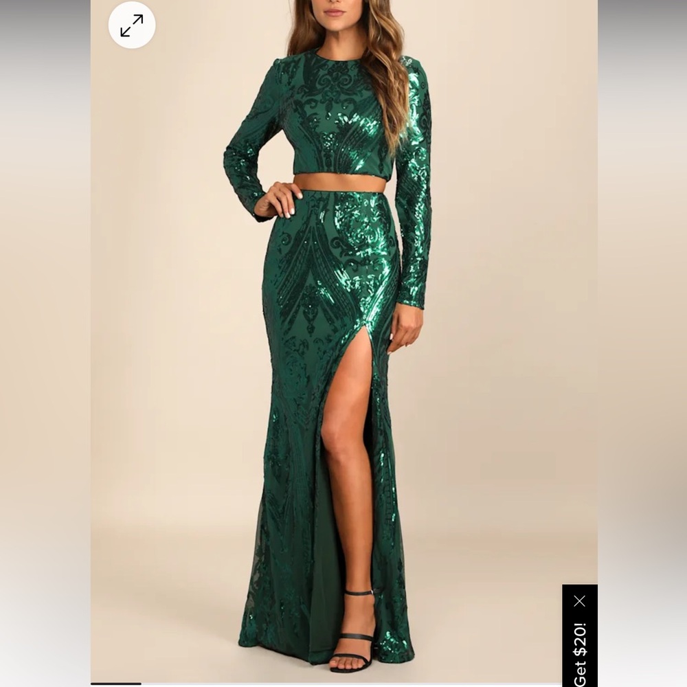 Lulus 2 piece emerald green dress